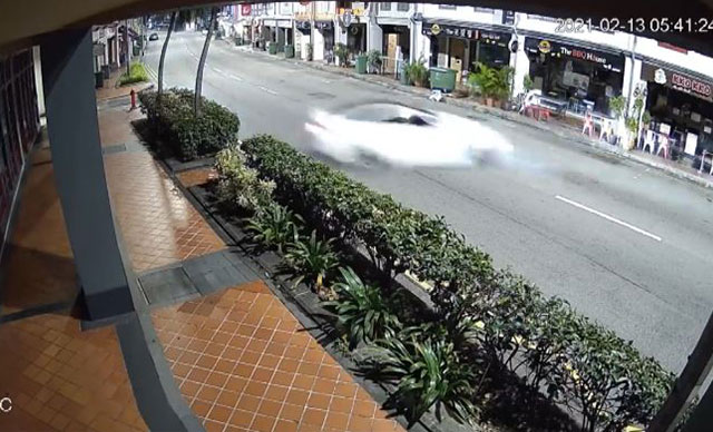 Singapur’da lüks otomobil dehşeti: 5 ölü 