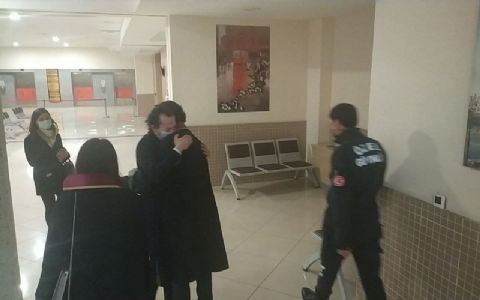 Rol arkadaşına cinsel saldırıda bulunduğu iddia edilen oyuncu Efecan Şenolsun beraat etti