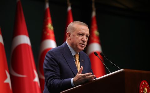 Erdoğan: Mart başı itibariyle kademeli normalleşme sürecini başlatıyoruz