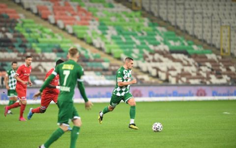 Bursaspor ile Balıkesirspor, kritik randevuda karşılaşacaklar