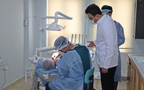 Mardin Ağız ve Diş Sağlığı Merkezi'nde dental implant tedavisi