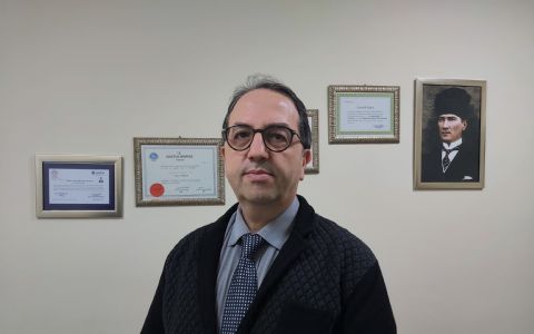 Prof. Alper Şener: Vakalardaki artışın sebebi mutasyon olabilir