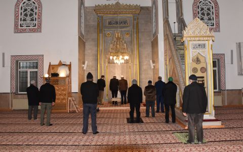 Sivas'ta sosyal mesafeli Regaip Kandili programı