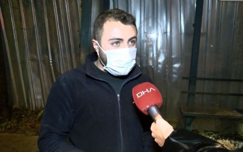 Ataşehir'de cip ile minibüs kafa kafaya çarpıştı