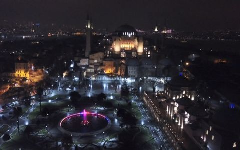 Ayasofya'da ilk Regaip Kandili programı